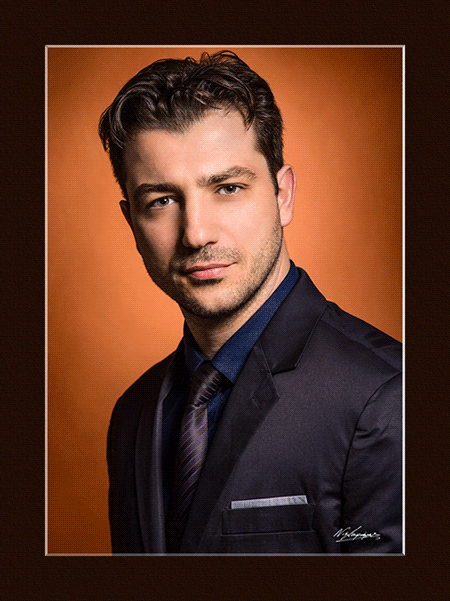 Βασικό Βιογραφικό